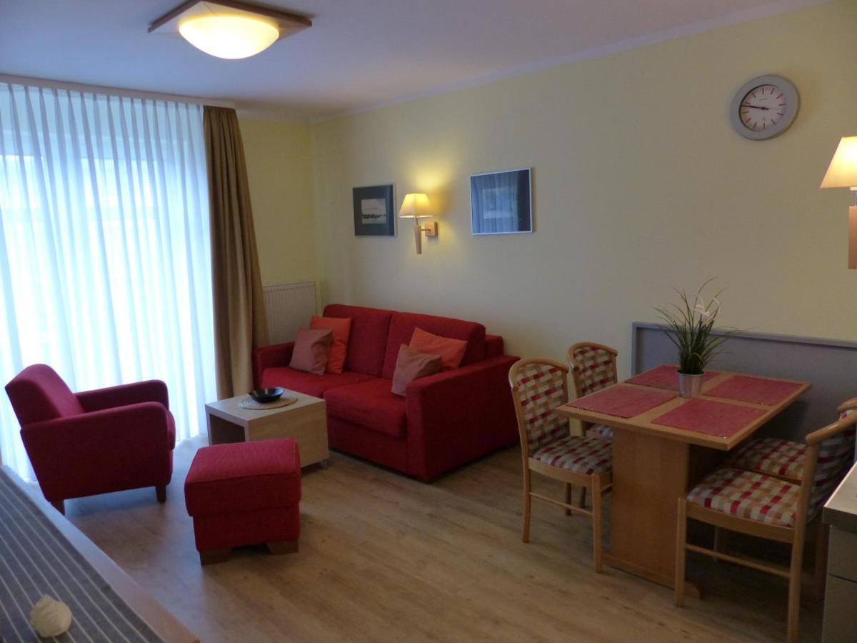 Ferienwohnung 12 - Seewald Haus Huehnergott Sellin  外观 照片
